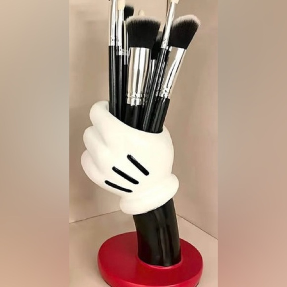 Disney Mickey Mouse Resin Hand Vase Pencil Brush Holder - Picture 5 of 5